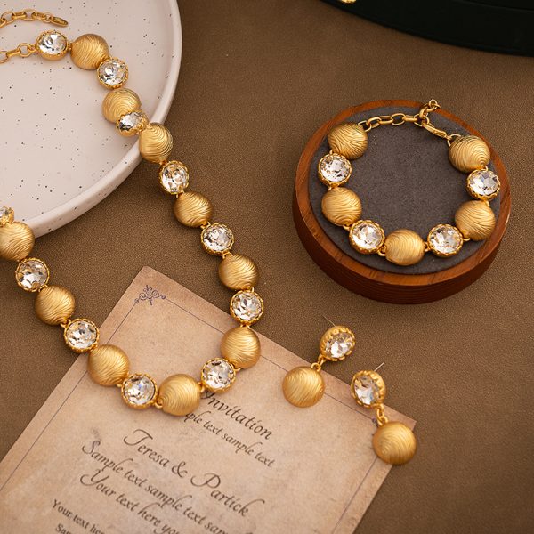 French court style personalized collarbone chain DS-S2408003