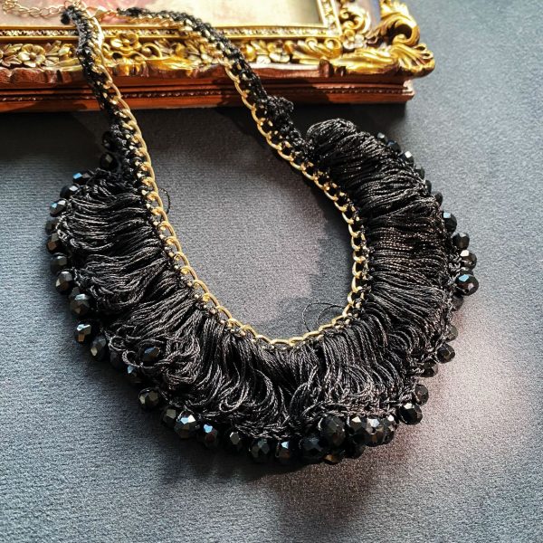 Medieval exaggerated bead assembly necklace GD-N2408002