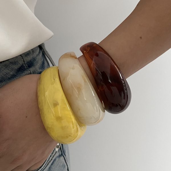 Resin wide personality geometric bracelet MY-B2408002