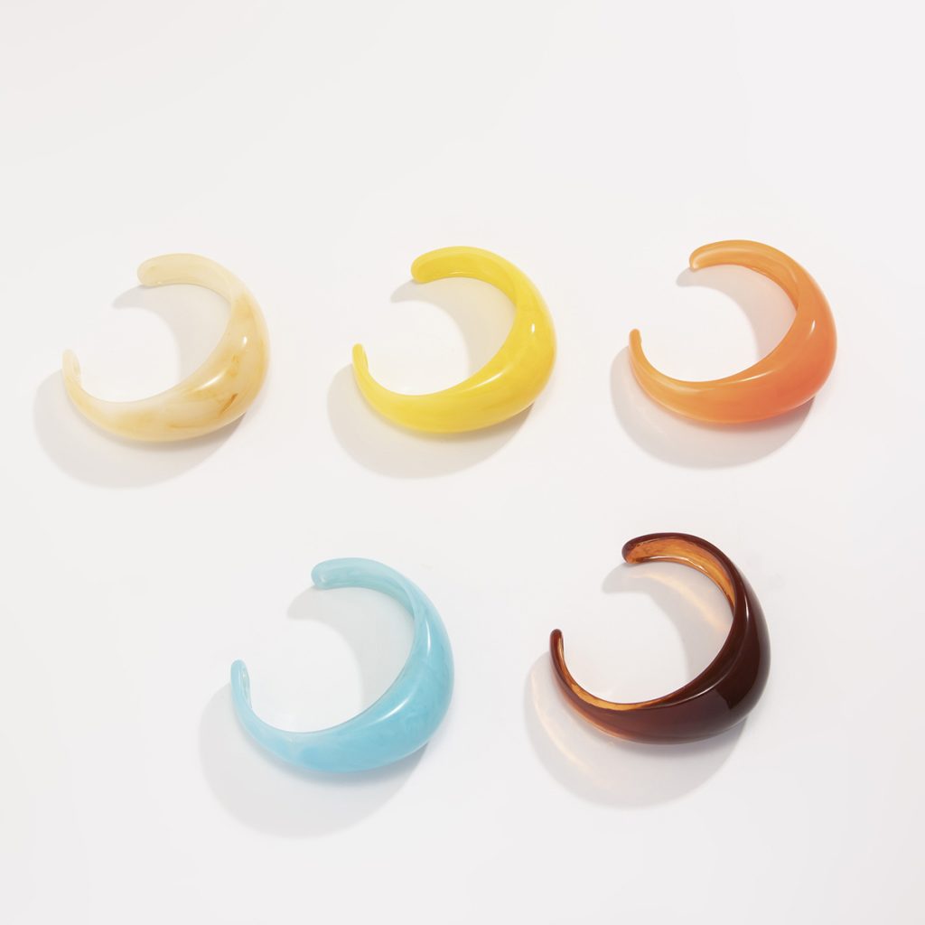 Resin wide personality geometric bracelet MY-B2408002