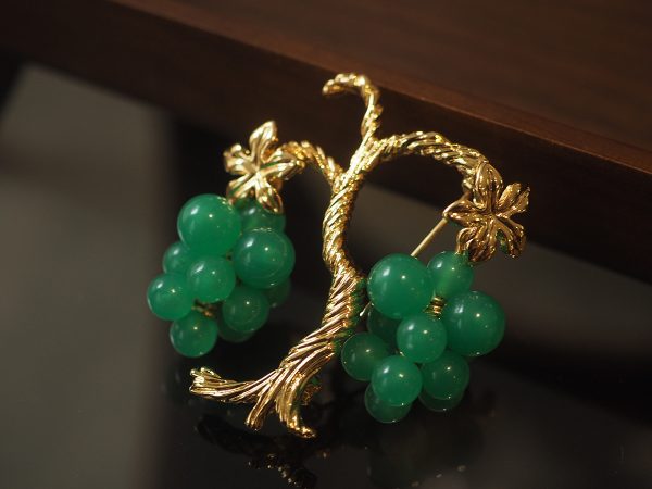 women's chest flower green grape brooch GD-H2408001